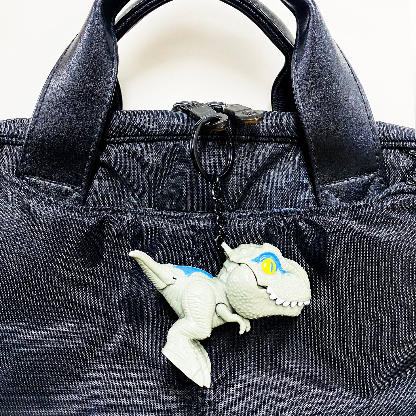 Trex dinosaur Key Chain 2 inch Carabiner Clip (Green + Gray)